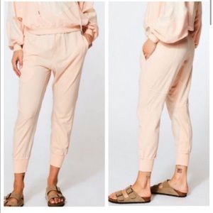 Young Fabulous and Broke YFB Odin Peach Jogger Sweatpants Cozy Slouchy Small